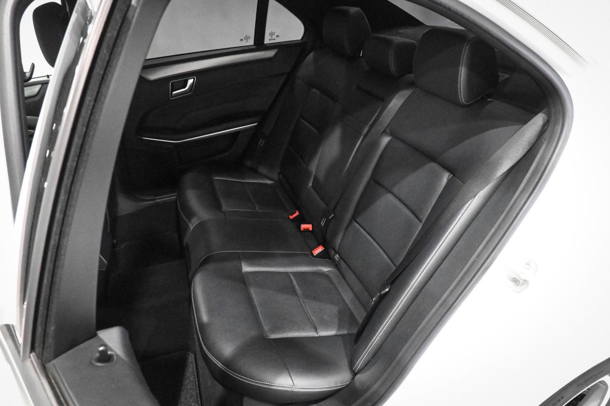 Foto Mercedes-Benz Clase E 10