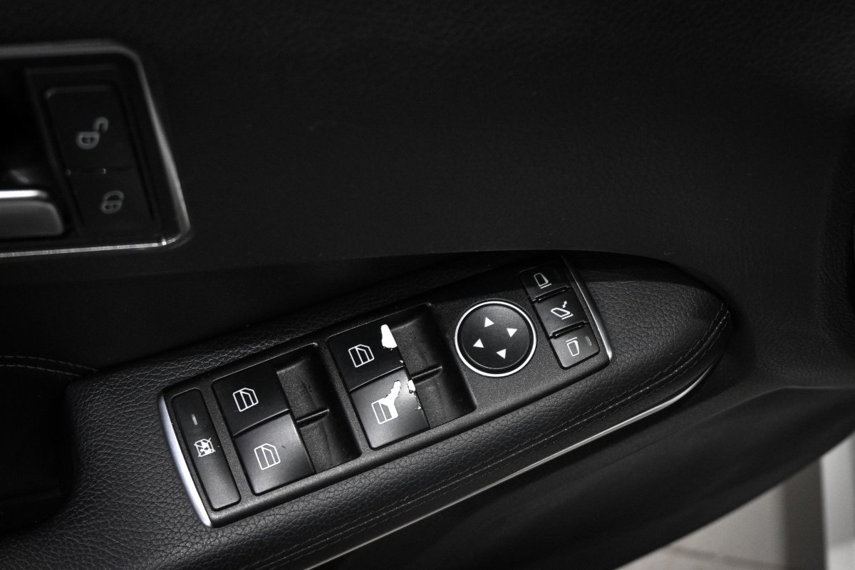 Foto Mercedes-Benz Clase E 23