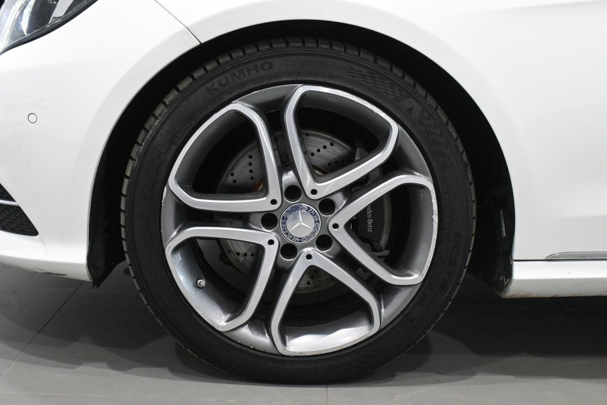 Foto Mercedes-Benz Clase E 26