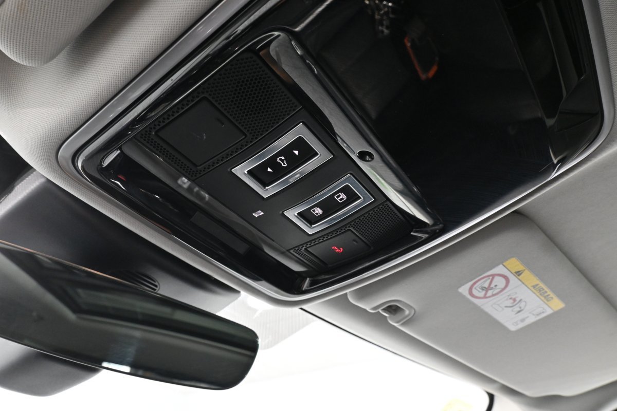Foto Land-Rover Range Rover Sport 28