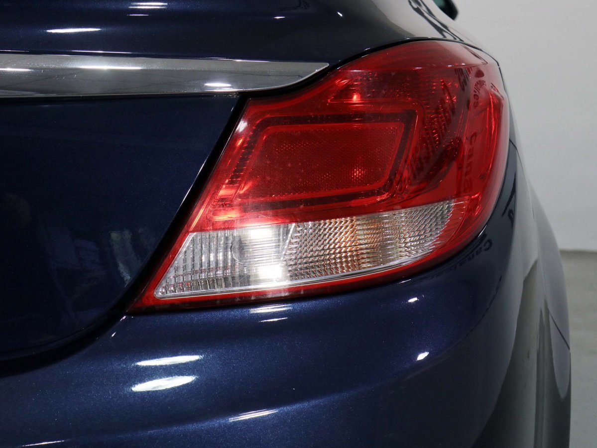 Foto Opel Insignia  10