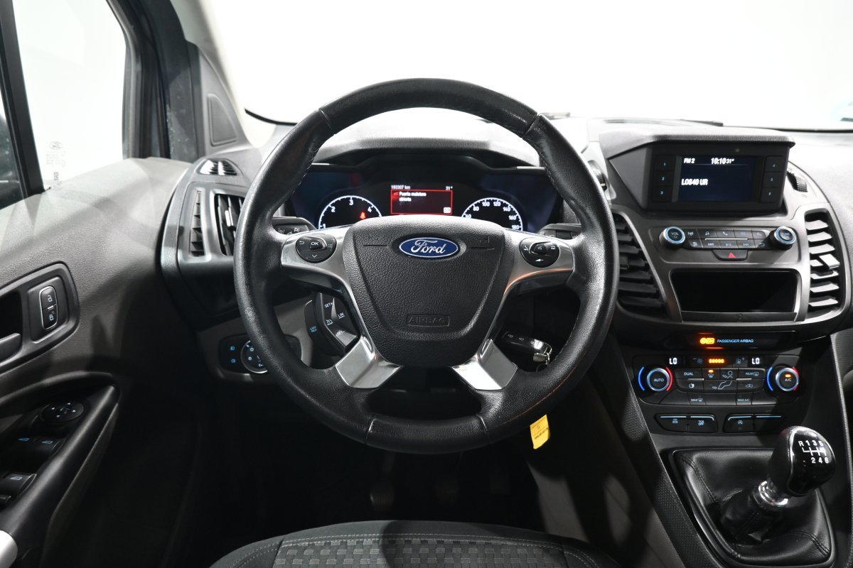 Foto Ford Tourneo Connect 17