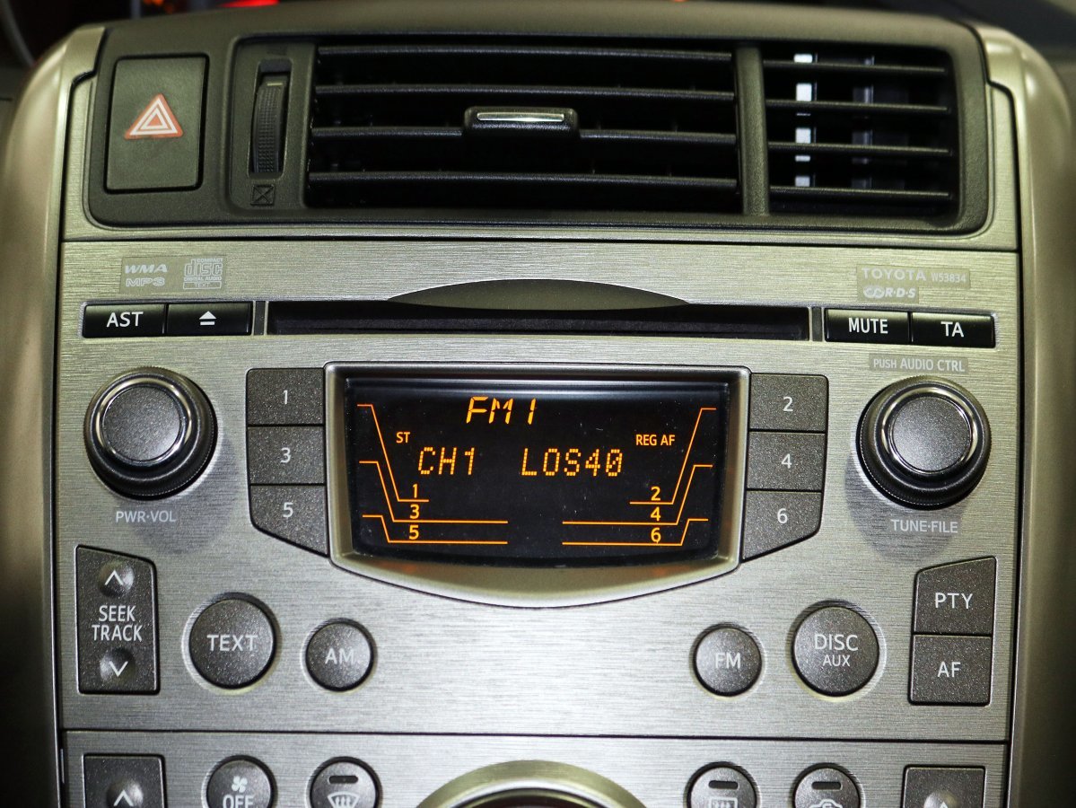 Foto Toyota Corolla Verso 13
