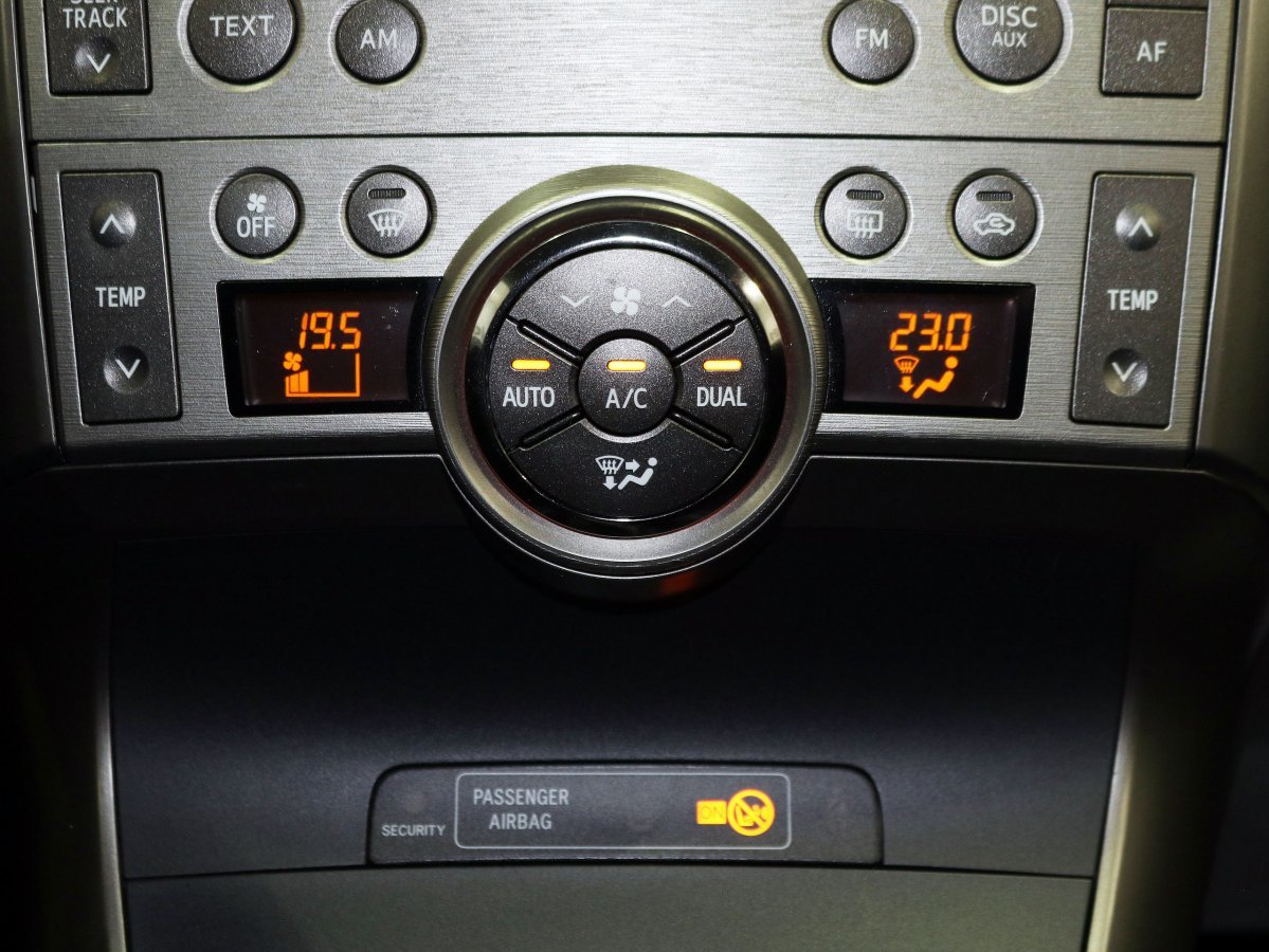 Foto Toyota Corolla Verso 14