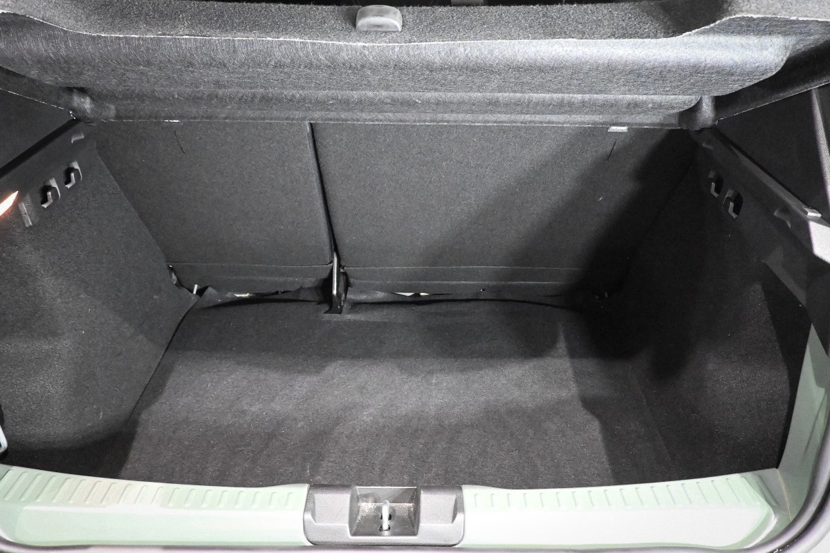 Foto Dacia Sandero 8 Foto Dacia Sandero 8