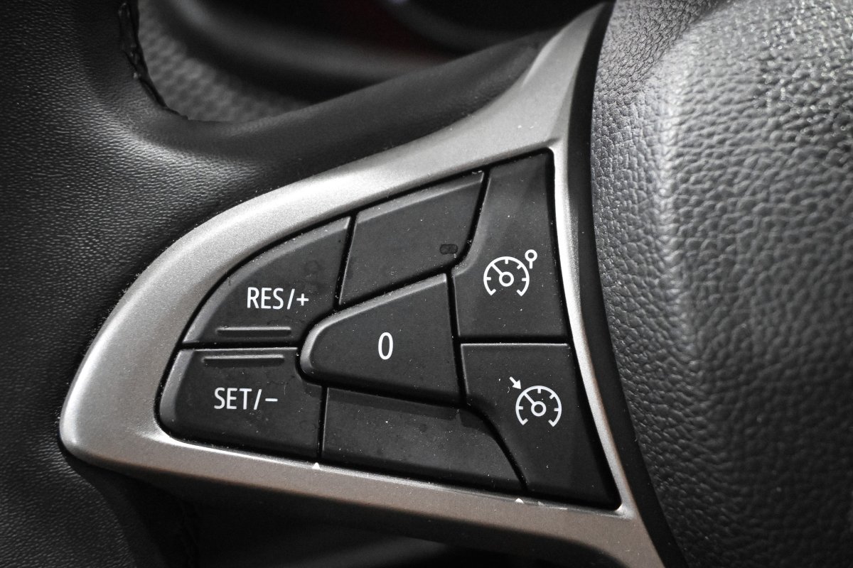 Foto Dacia Sandero 23 Foto Dacia Sandero 23