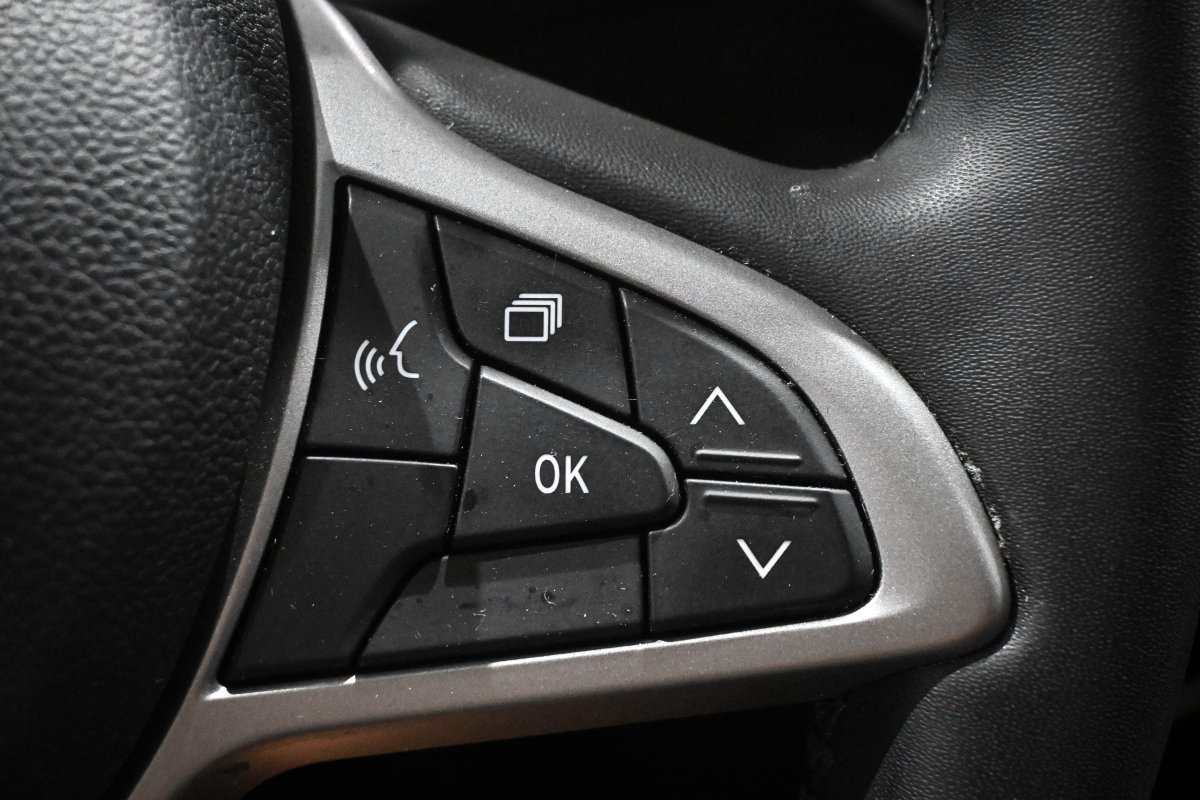 Foto Dacia Sandero 24 Foto Dacia Sandero 24