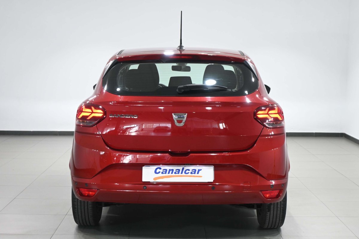 Foto Dacia Sandero 5 Foto Dacia Sandero 5