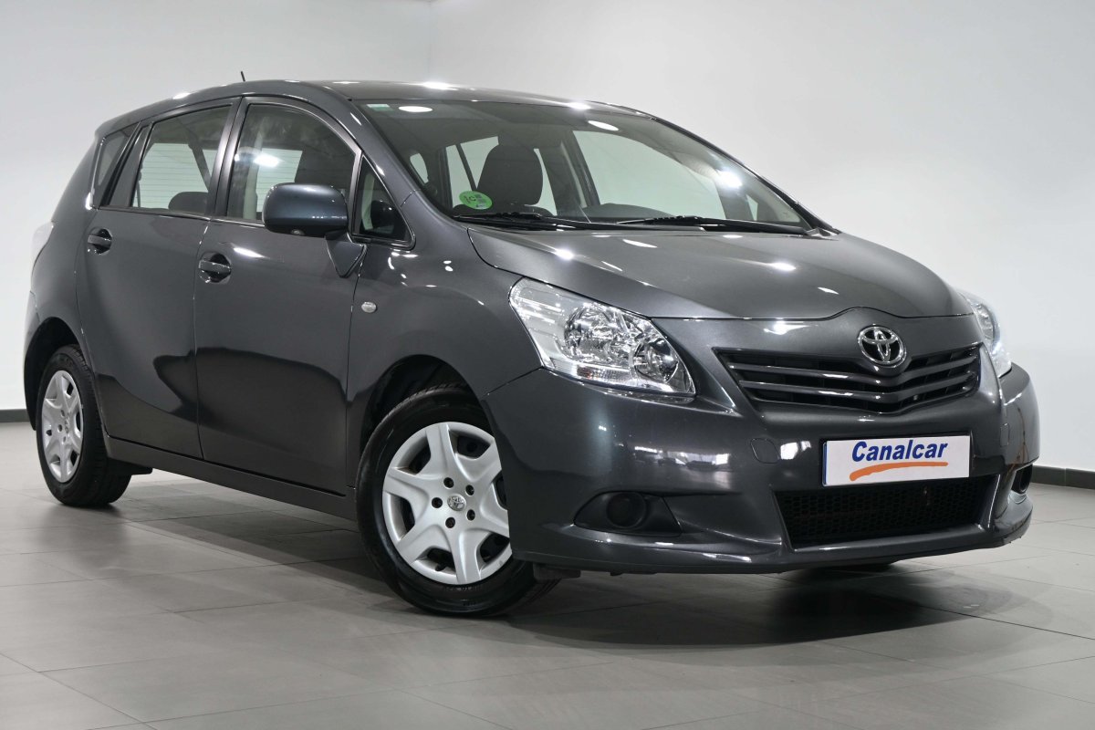 Foto Toyota Corolla Verso 3