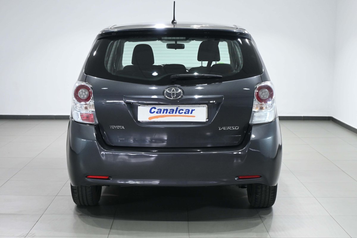Foto Toyota Corolla Verso 5