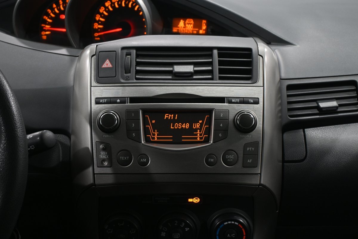 Foto Toyota Corolla Verso 14