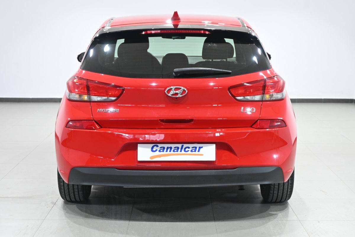 Foto Hyundai i30 5 Foto Hyundai i30 5