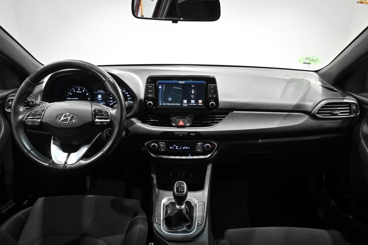Foto Hyundai i30 18 Foto Hyundai i30 18