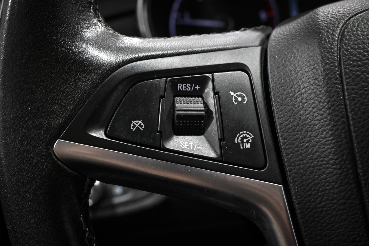 Foto Opel Mokka 18 Foto Opel Mokka 18