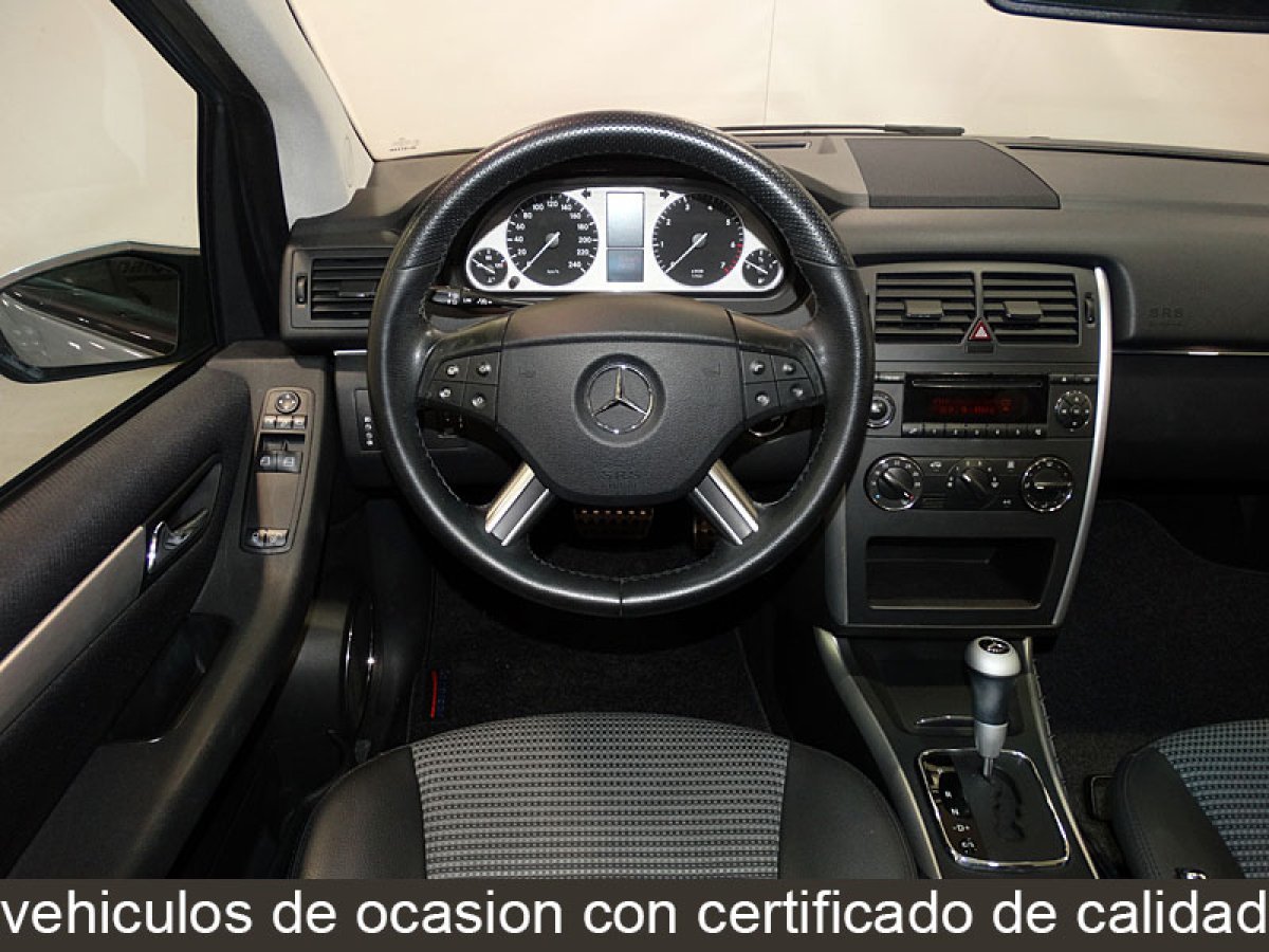 Foto Mercedes-Benz Clase B 16 Foto Mercedes-Benz Clase B 16