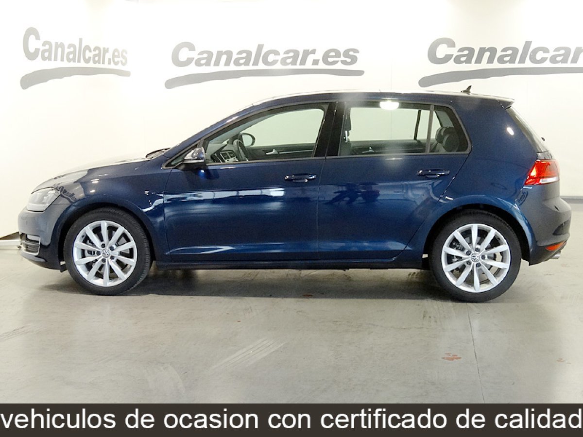 Foto Volkswagen Golf 8