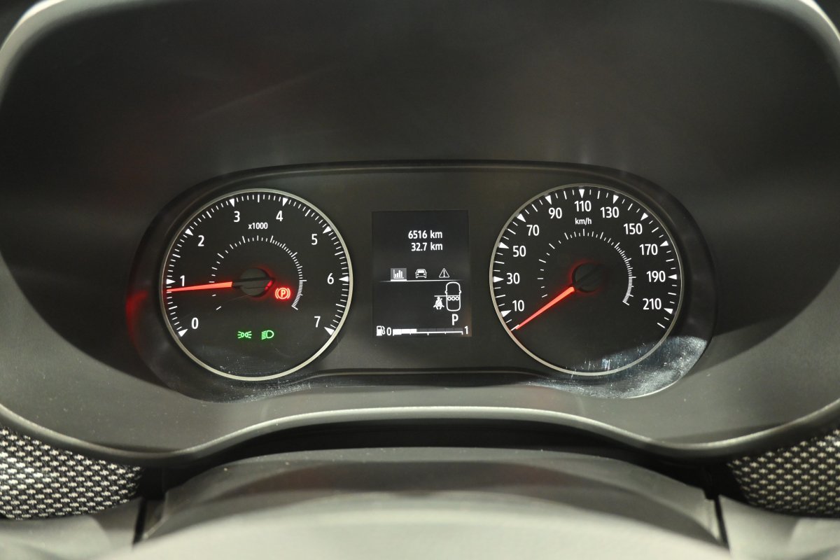 Foto Dacia Sandero 13 Foto Dacia Sandero 13