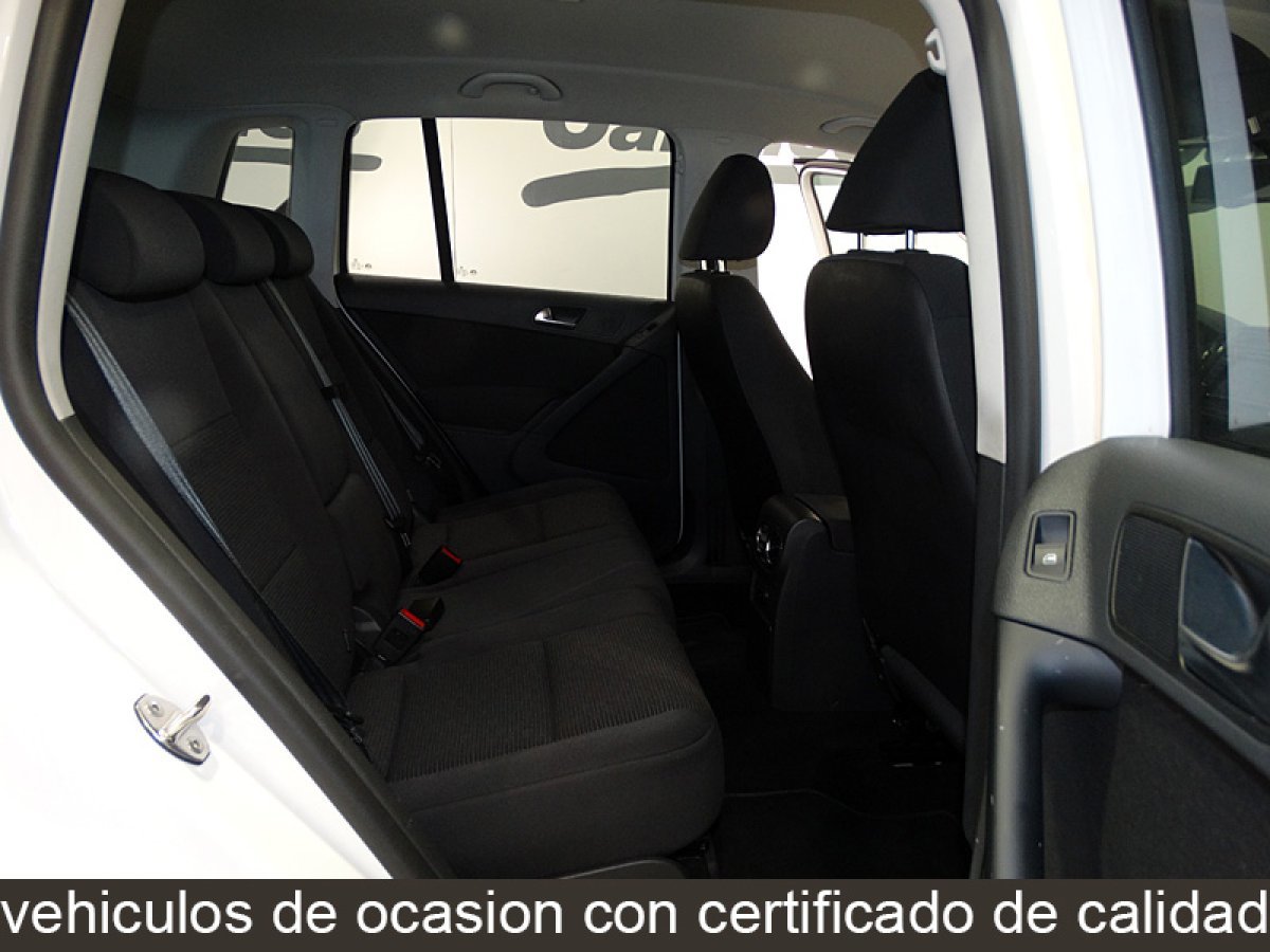 Foto Volkswagen Tiguan 15