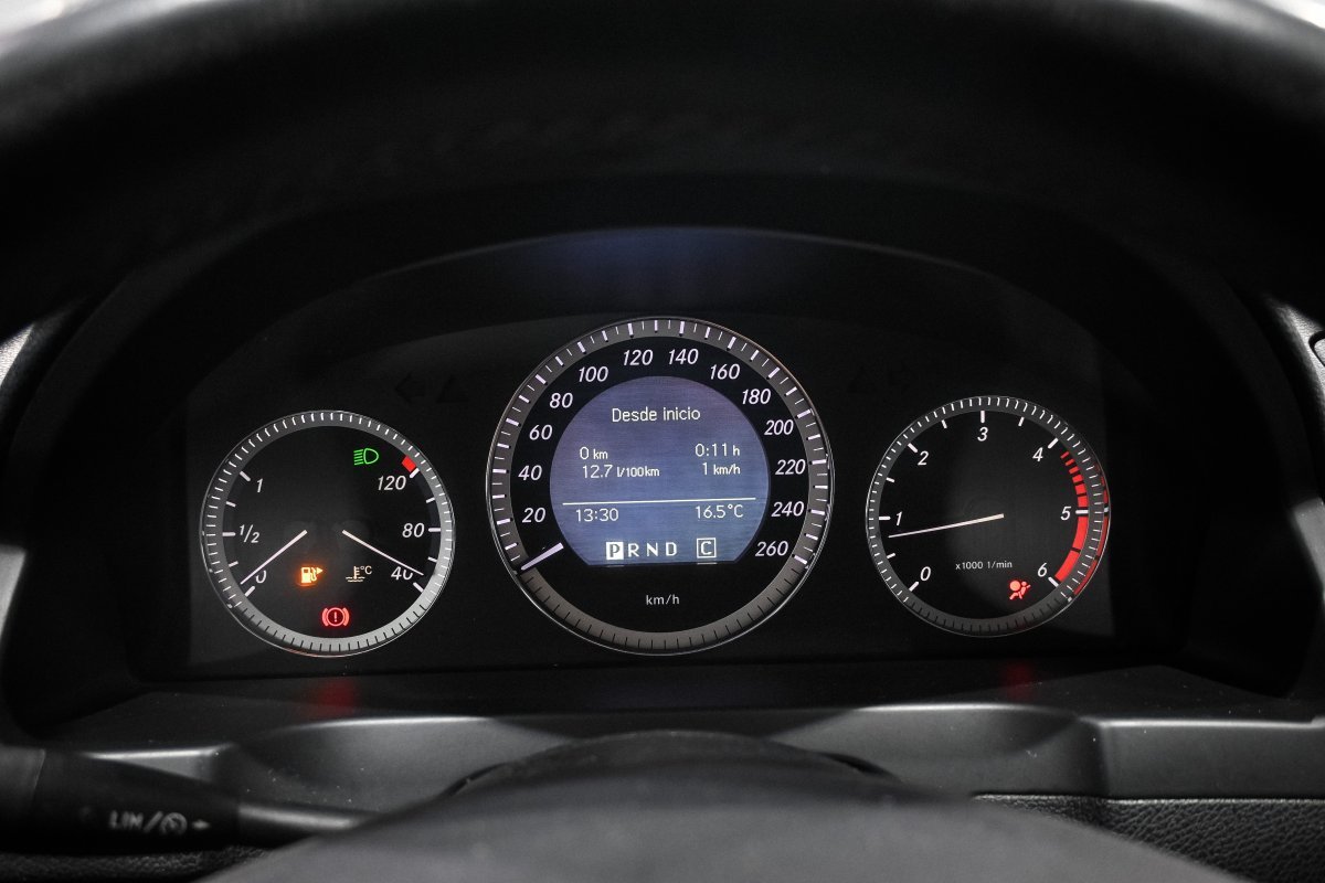 Foto Mercedes-Benz Clase C 11