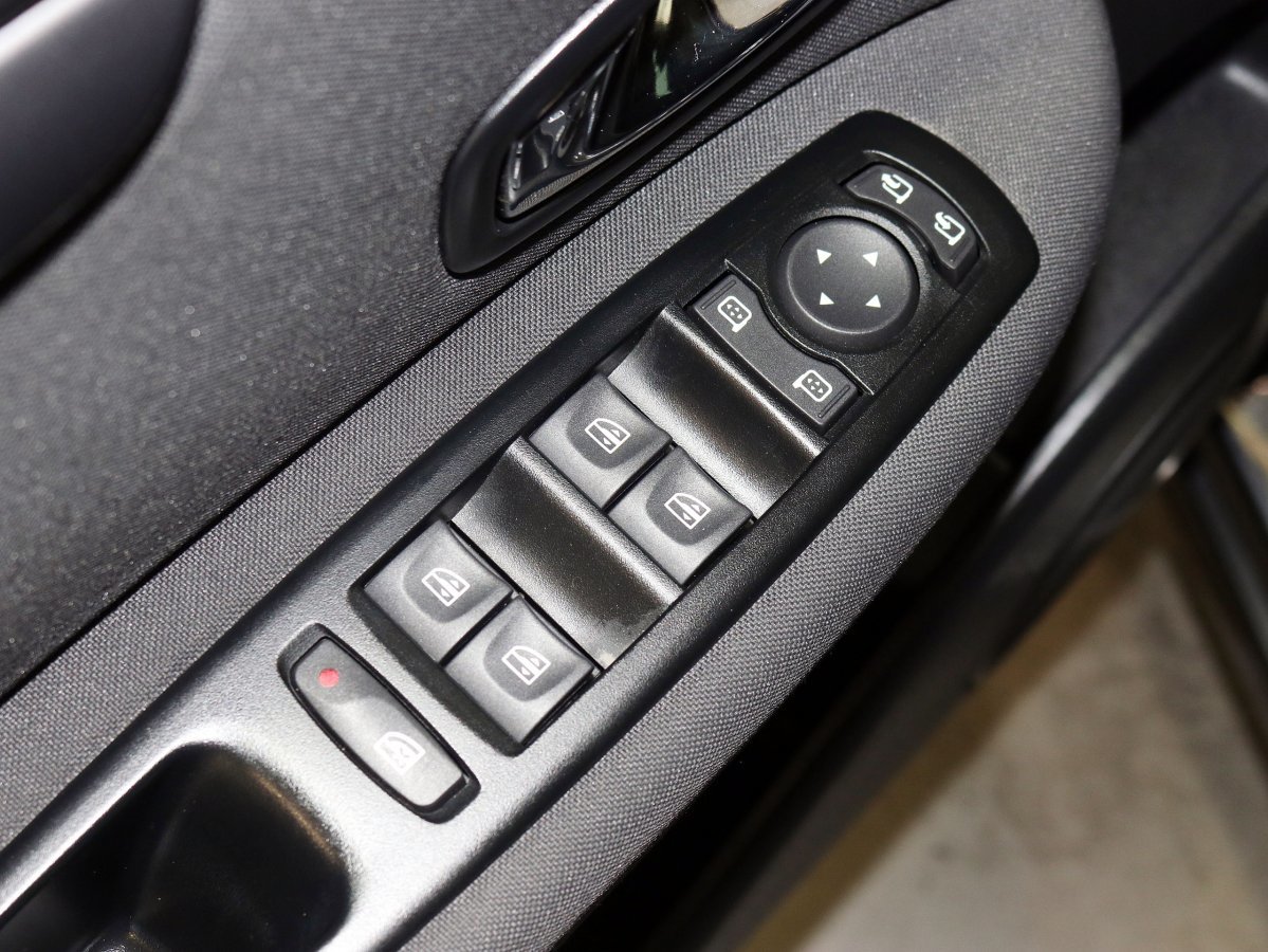 Foto Renault Scénic 15