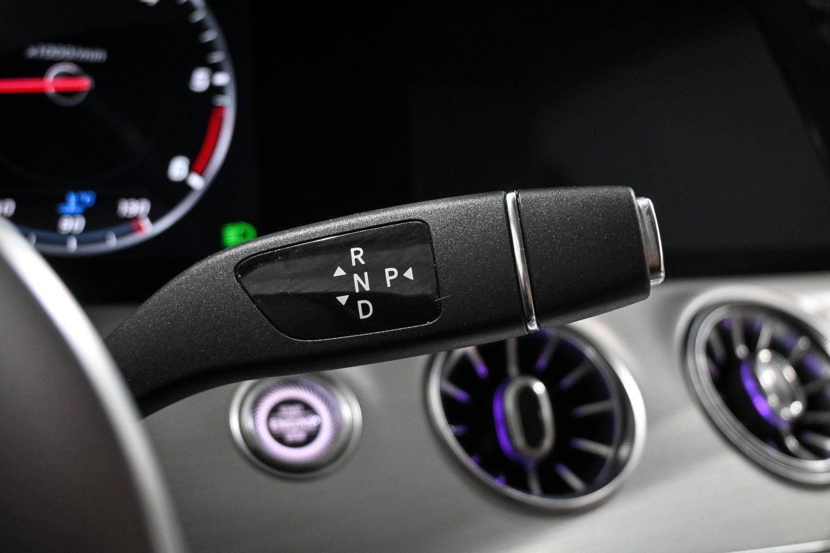 Foto Mercedes-Benz Clase E 25