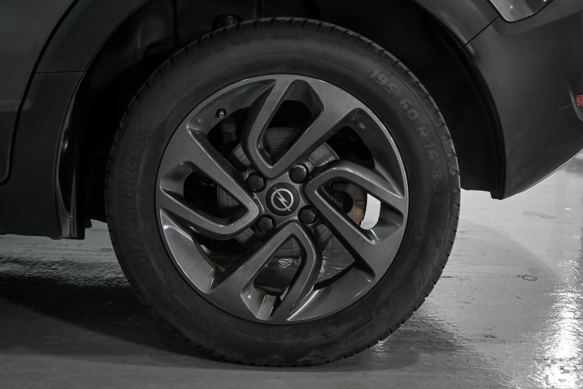 Foto Opel Crossland X 28