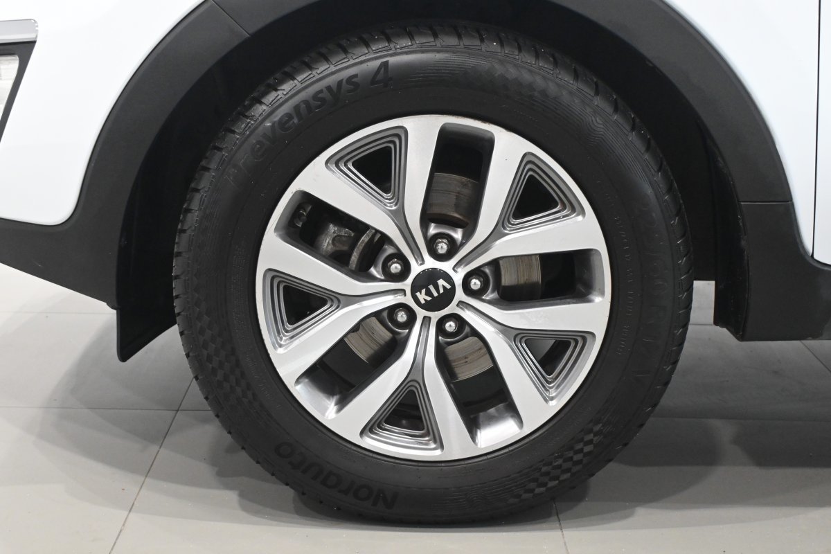 Foto Kia Sportage 26