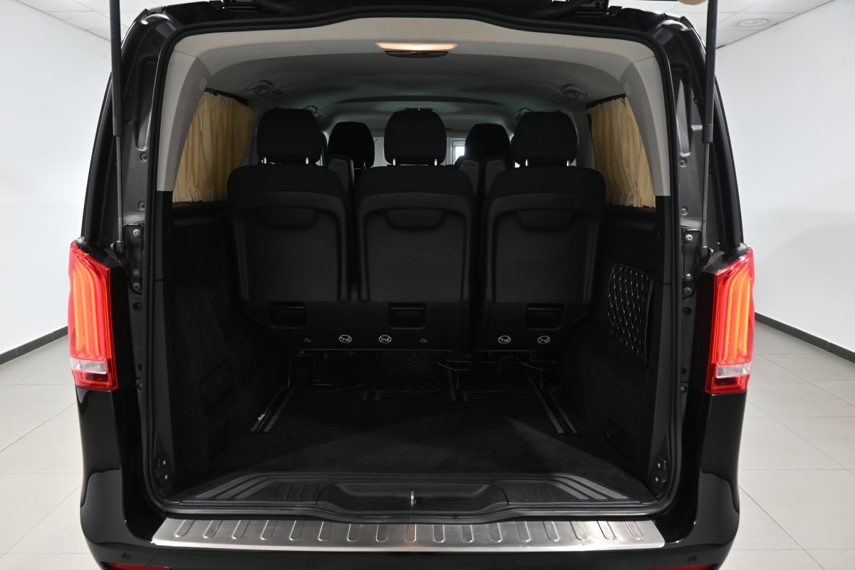 Foto Mercedes-Benz Clase V 8