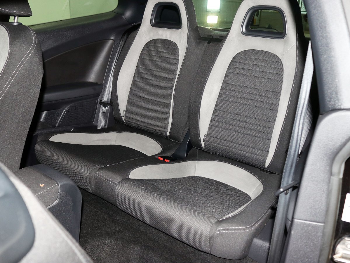 Foto Volkswagen Scirocco 15