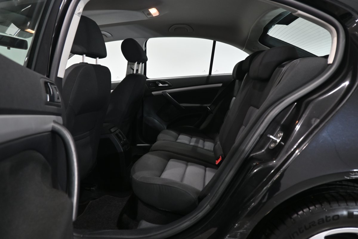 Foto Skoda Octavia 10