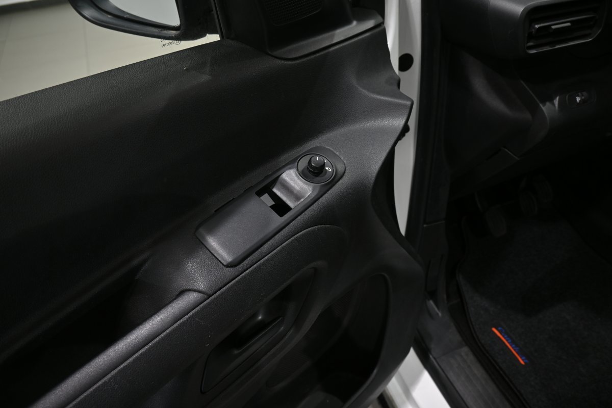 Foto Peugeot Rifter 20