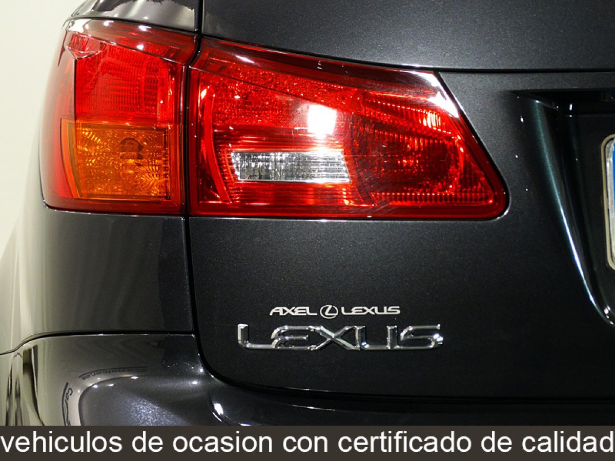 Foto Lexus IS 14