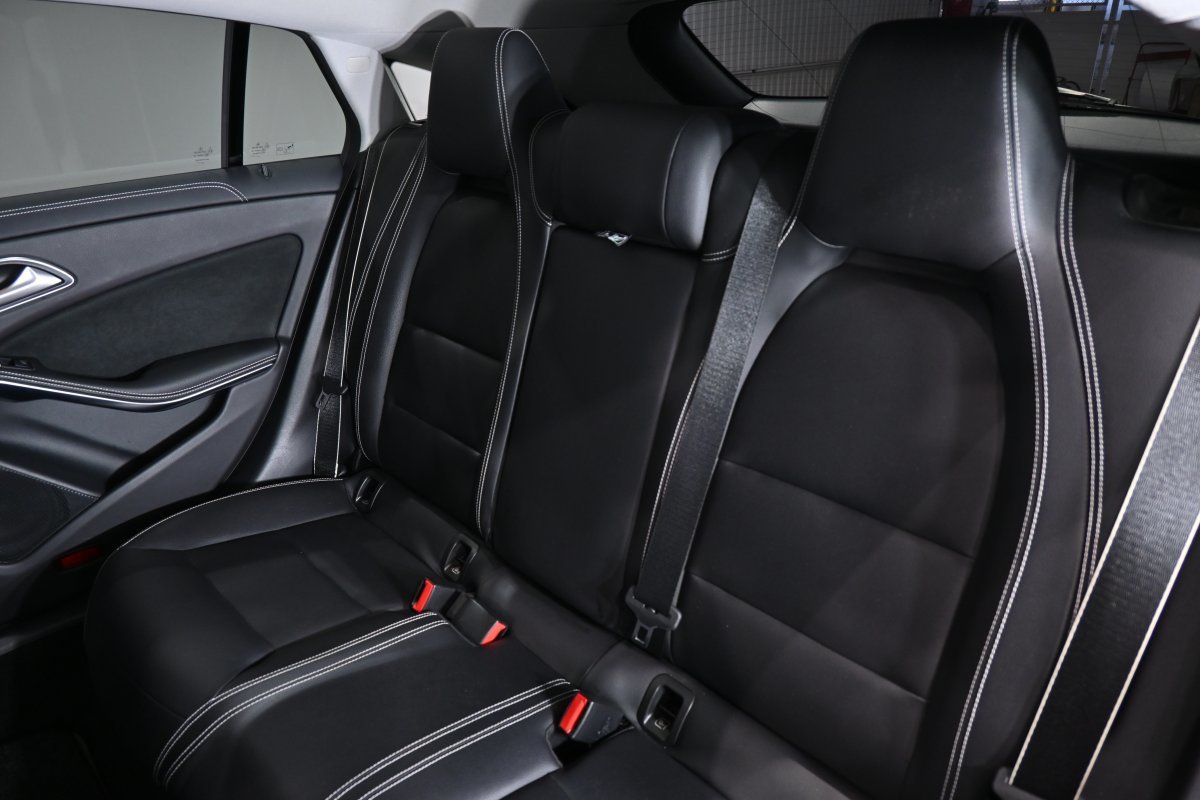 Foto Mercedes-Benz Clase CLA 12